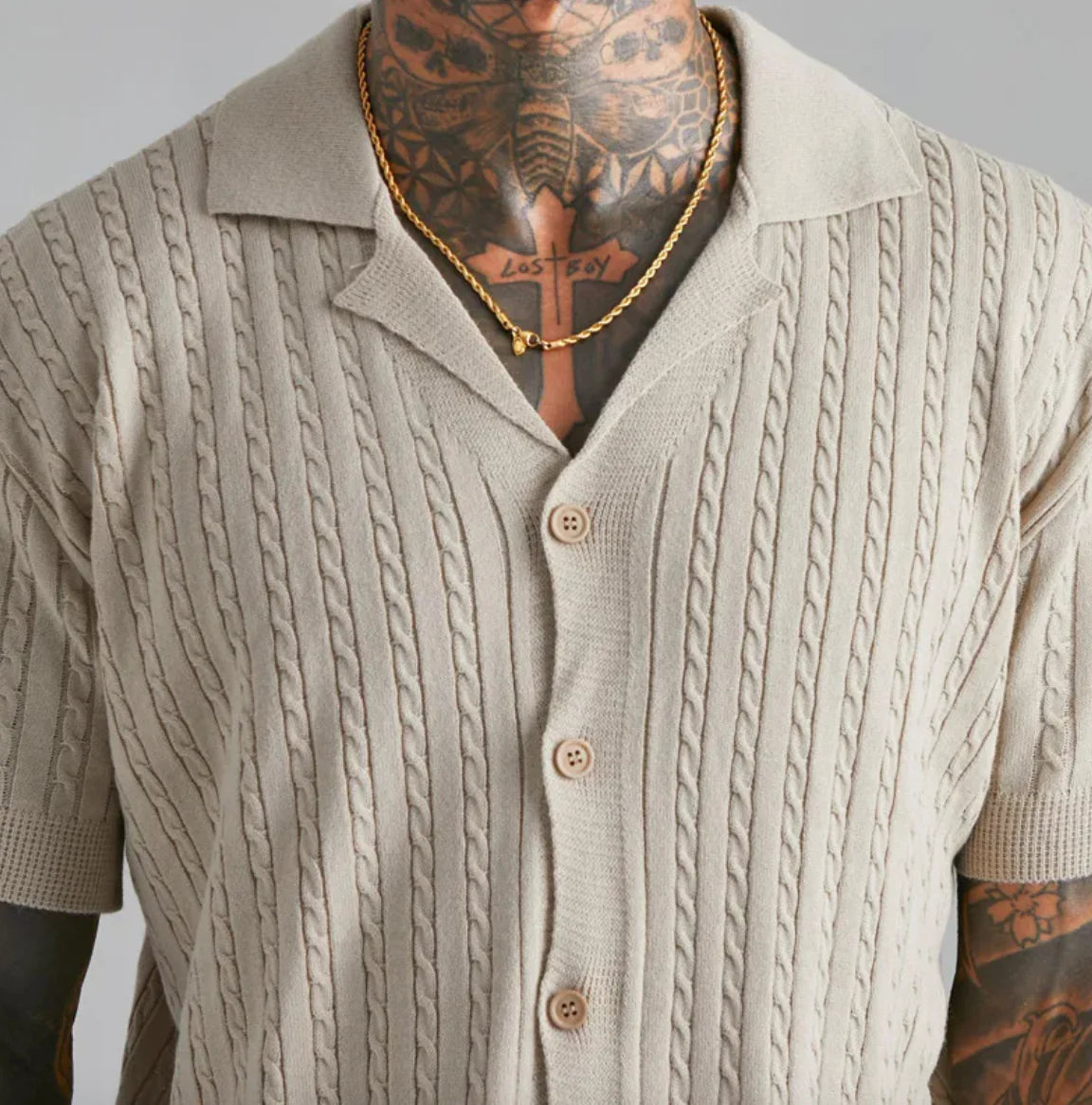 Men's Short-Sleeved Knitted Button-Up Shirt