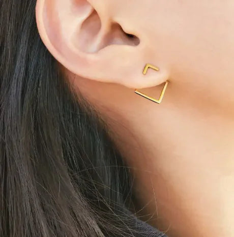 Simple Graceful Geometric Earings